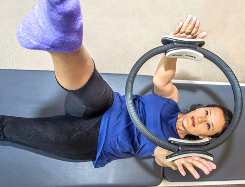 Read more about the article Alleviate Pain Through ScolioPilates